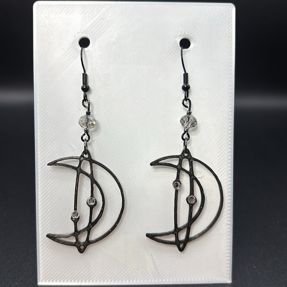 Silver Crescent Moon Earrings - Picture 4 of 5